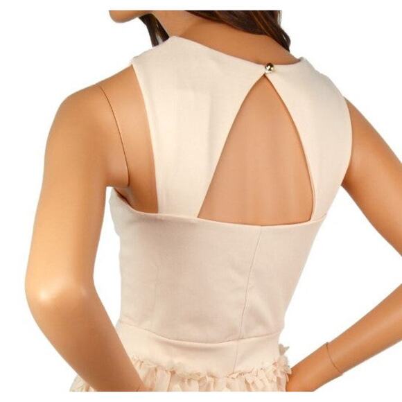 New Carla Conti Women's Made In Italy 3D Floral Cut out Back Cocktail Mini Dress - Picture 3 of 8